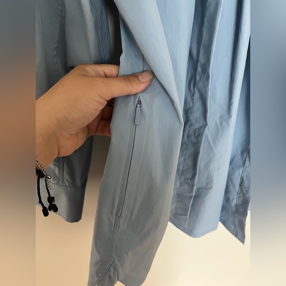 Athleta Performance Poplin Top - Picture 5 of 7